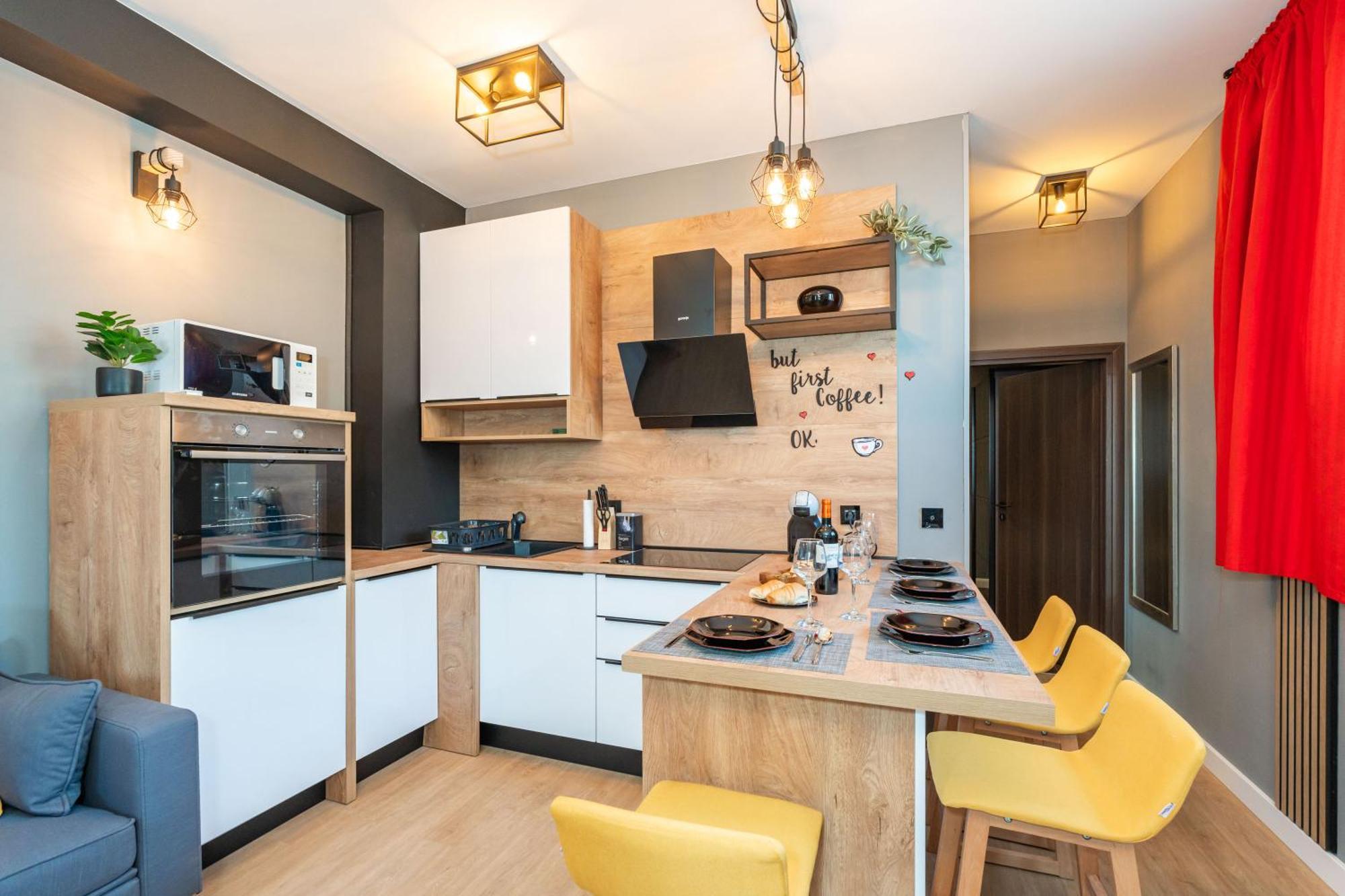 Maza Apartment